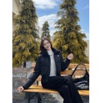 2025年11月23日入荷秋冬新作Pradaダウンジャケットファッション/誕生日プレゼント/贈り物 can工場