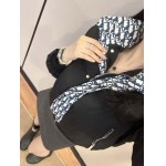 2025年11月23日入荷秋冬新作Diorダウンジャケットファッション/誕生日プレゼント/贈り物 can工場