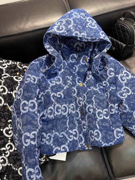 2025年11月23日入荷秋冬新作Gucciダウンジャケット...