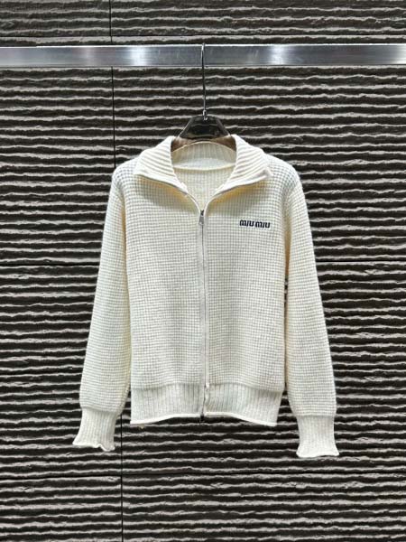 2025年11月24日入荷秋冬新作miumiuファッション/...