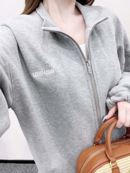 2025年11月24日入荷秋冬新作miumiu スウェット ...