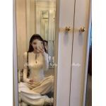 2025年11月24日入荷秋冬新作miumiuセットファッション/誕生日プレゼント/贈り物 can工場