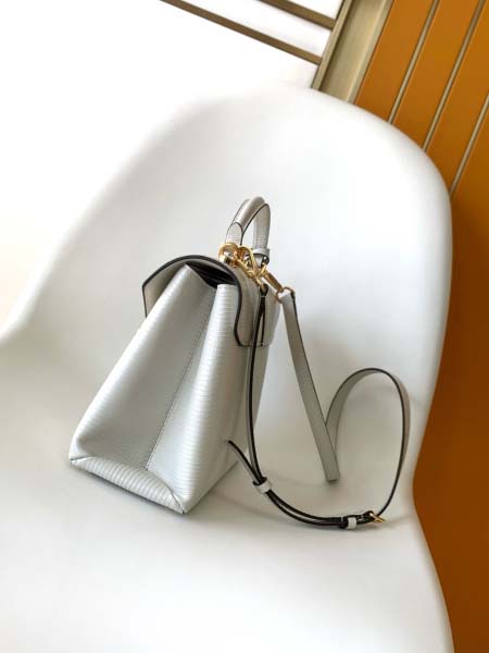 2025年12月9日入荷Louis Vuitton バッグN82033 N98925 N98928 N80432 N99017 N84714 N86012 Rose des Vents LV 27x11x19 高品質新作/誕生日プレゼント/