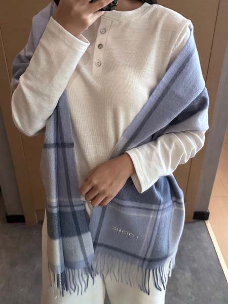 2025年12月10日入荷新品Loeweマフラーギフト/誕生日/記念品/アクセサリーkaka工場