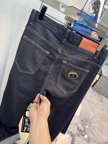 2025年12月12日入荷新作Dolce&Gabbanaジーパン秋冬高品質/人気/限定版/Knt工場
