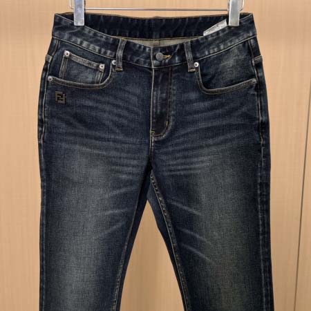 2025年12月12日入荷新作Fendiジーパン秋冬高品質/人気/限定版/Knt工場