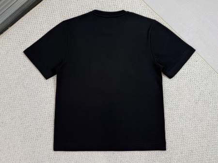 2025年11月17日秋冬新作Fenditシャツ高品質人気商品/XQY工場