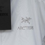 2025年12月1日秋冬新作Arcteryxダウンジャケット高品質人気商品/LDF工場