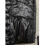 2025年12月1日秋冬新作KAILASダウンベスト高品質人気商品/LDF工場