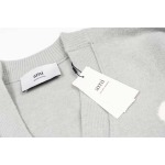 2025年12月1日秋冬新作Ami ニットカーディガン  高品質人気商品/LDF工場