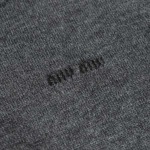 2025年12月2日秋冬新作Miu Miuニットのセーター高品質人気商品/LDF工場