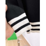 2025年12月5日入荷新作LOEWEセーター ★高級品/誕生日プレゼント/OM工場