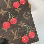 2025年12月8日入荷ヴィトン財布M13424 Monogram 14 x 2.5 x 10高品質新作/誕生日プレゼント