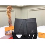 2025年12月8日入荷ヴィトン財布M61696 11x7cm高品質新作/誕生日プレゼント