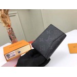 2025年12月8日入荷ヴィトン財布M61696 11x7cm高品質新作/誕生日プレゼント