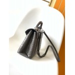 2025年12月9日入荷Louis Vuitton バッグN82033 N98925 N98928 N80432 N99017 N84714 N86012 Rose des Vents LV 27x11x19 高品質新作/誕生日プレゼント/