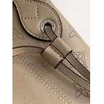 2025年12月9日入荷Louis Vuitton バッグM13179 M13180 MahinaBoundless——House 16.9 x 13.2 x 6.7 高品質新作/誕生日プレゼント/ZC工場