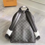 2025年12月9日入荷Louis Vuitton バッグM22545 Discovery Monogram Eclipse 31x42x17cm 高品質新作/誕生日プレゼント/ZC工場