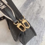 2025年12月9日入荷Louis Vuitton バッグM46584M46386 M46388 M46846 M46583 M47161 Diane Monogram Empreinte 23*16*8.5c 高品質新作/誕生日プレゼント