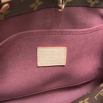 2025年12月10日入荷Louis Vuitton バッグ高品質新作/誕生日プレゼント/ZC工場