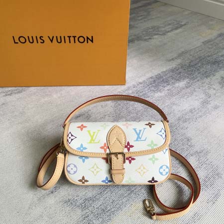 2025年12月10日入荷Louis Vuitton バッグ...