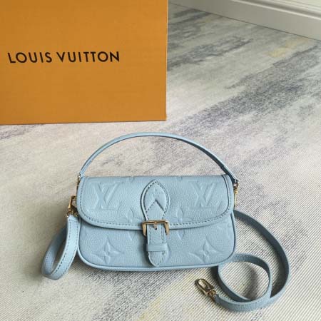 2025年12月10日入荷Louis Vuitton バッグ...