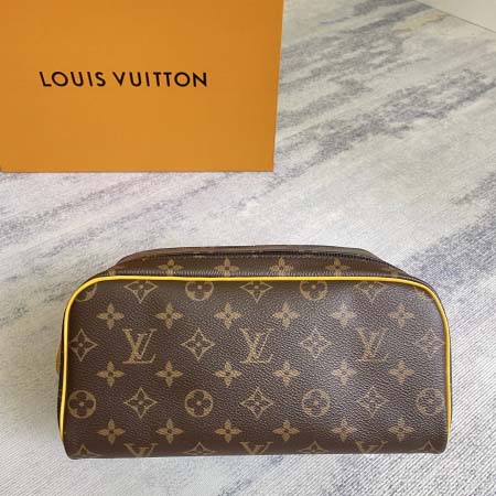 2025年12月10日入荷Louis Vuitton バッグ...