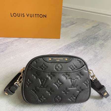 2025年12月10日入荷Louis Vuitton バッグ...
