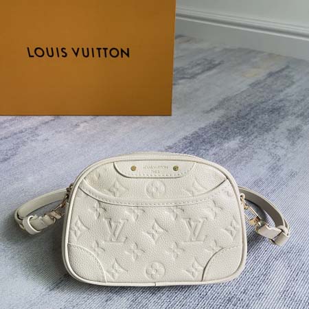 2025年12月10日入荷Louis Vuitton バッグ...