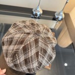 2025年12月10日入荷新品Burberry帽子ギフト/誕生日/記念品/アクセサリーkaka工場