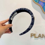 2025年12月10日入荷新品CELINEカチューシャギフト/誕生日/記念品/アクセサリーkaka工場