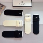 2025年12月10日入荷新品Chanel靴下ギフト/誕生日/記念品/アクセサリーkaka工場