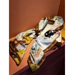 2025年12月10日入荷新品Louis Vuittonマフラーギフト/誕生日/記念品/アクセサリーkaka工場