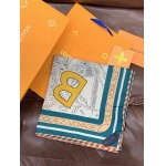 2025年12月11日入荷新品Louis Vuittonマフラーギフト/誕生日/記念品/アクセサリーkaka工場