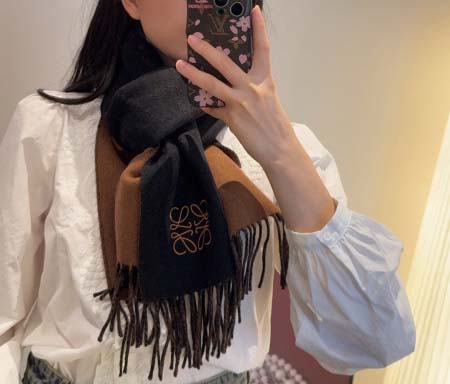 2025年12月11日入荷新品Loeweマフラーギフト/誕生...