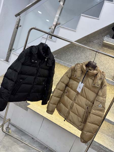 2025年12月14日入荷新作Monclerダウンジャケット...