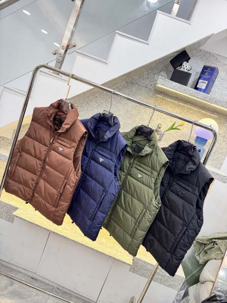 2025年12月14日入荷新作Pradaダウンジャケット秋冬...