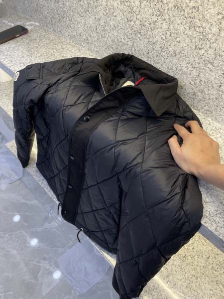 2025年12月14日入荷新作Monclerダウンジャケット...