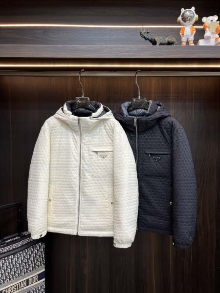 2025年12月16日入荷新作Pradaダウンジャケット秋冬...