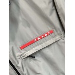 2025年12月16日入荷新作Pradaジャケット秋冬高品質/人気/ASB工場