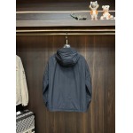 2025年12月16日入荷新作Pradaジャケット秋冬高品質/人気/ASB工場