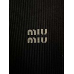 2025年11月17日秋冬新作 MIU MIUジャケット高品質人気商品/XQY工場