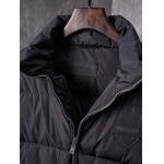 2025年11月17日秋冬新作Pradaダウンジャケット高品質人気商品/XQY工場