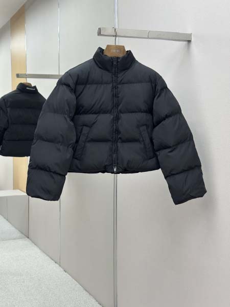 2025年11月17日秋冬新作Balenciaga綿の服高品...