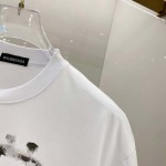 2025年12月24日入荷秋冬新作Balenciaga半袖 tシャツ/XQY工場