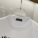 2025年12月24日入荷秋冬新作Balenciaga半袖 tシャツ/XQY工場