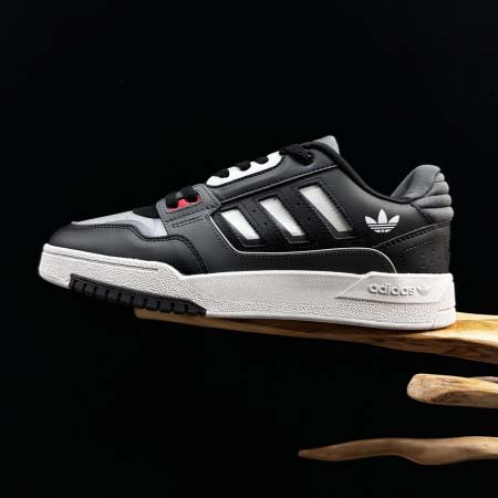 2025年12月25日入荷新品adidas original...