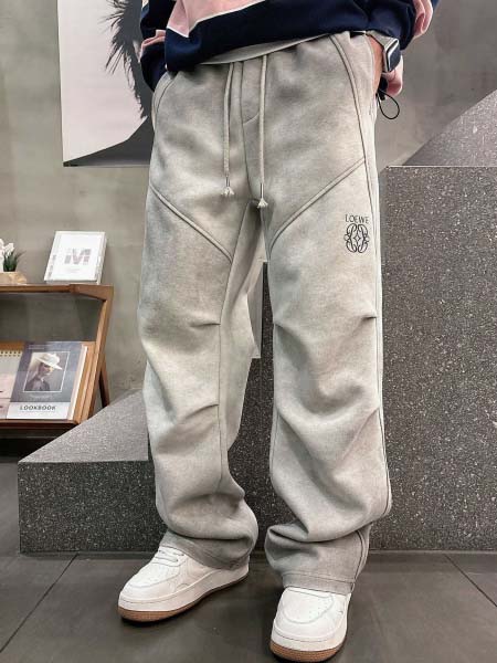 2025年12月26日秋冬新作LOEWEスラックス/運動ズボ...