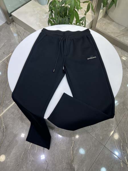 2025年12月26日秋冬新作Balenciagaスラックス...