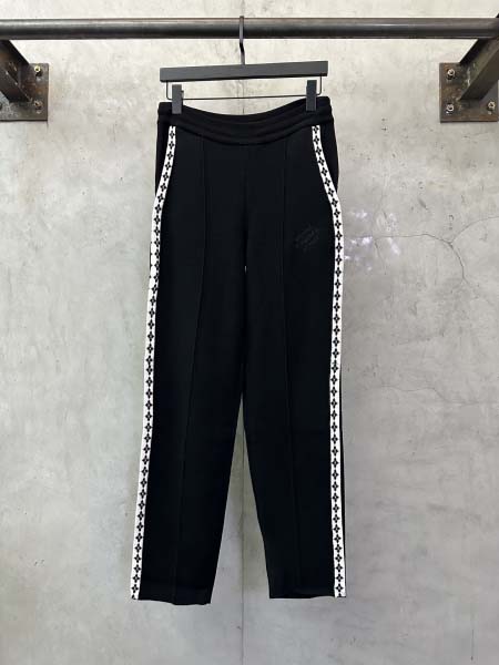 2025年12月29日秋冬新作 LOUIS VUITTONカーディガン高品質人気商品/誕生日プレゼント/FF工場